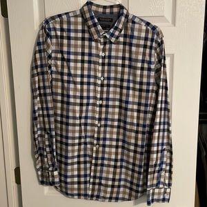 Banana Republic Grant Fit Custom 078 Wash Shirt Size L